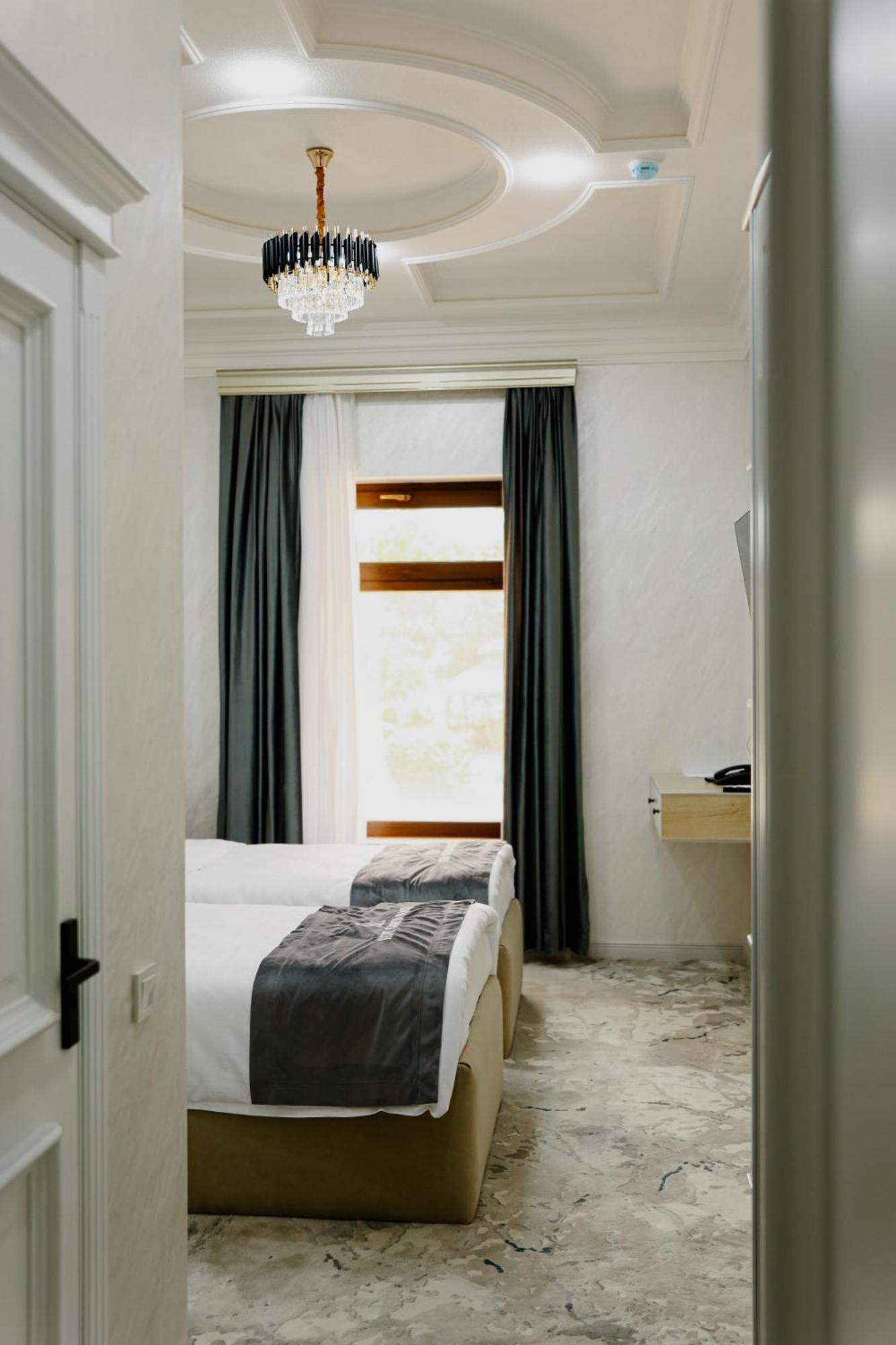 Ko'K Saroy Plaza Hotel Samarkand Esterno foto